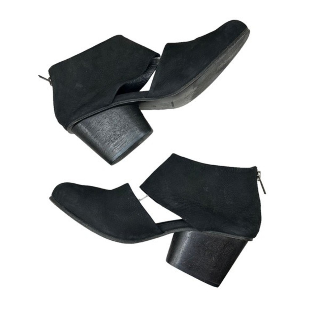 WALK by Anat Dahari Closed Toe Black Nubuck Leather Handmade Booties 40 / 9